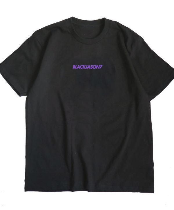 BLACKJASON7 SMALL LOGO TEE BLACK/PURPLE